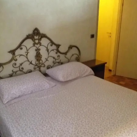Via Corso Corsi Πάρμα